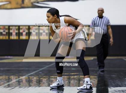 Thumbnail 3 in Kaufman vs. Eustace (Kaufman Holiday Tournament) photogallery.