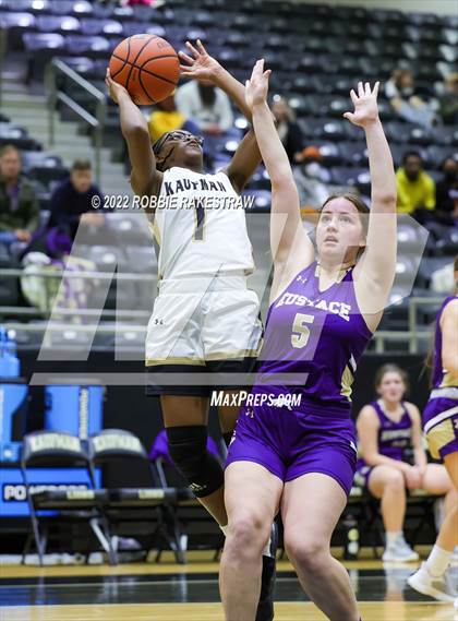 Thumbnail 2 in Kaufman vs. Eustace (Kaufman Holiday Tournament) photogallery.