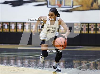 Thumbnail 1 in Kaufman vs. Eustace (Kaufman Holiday Tournament) photogallery.