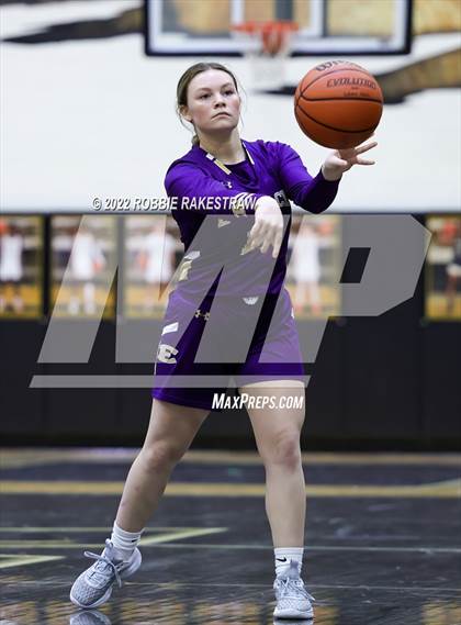 Thumbnail 1 in Kaufman vs. Eustace (Kaufman Holiday Tournament) photogallery.