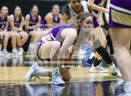 Thumbnail 3 in Kaufman vs. Eustace (Kaufman Holiday Tournament) photogallery.