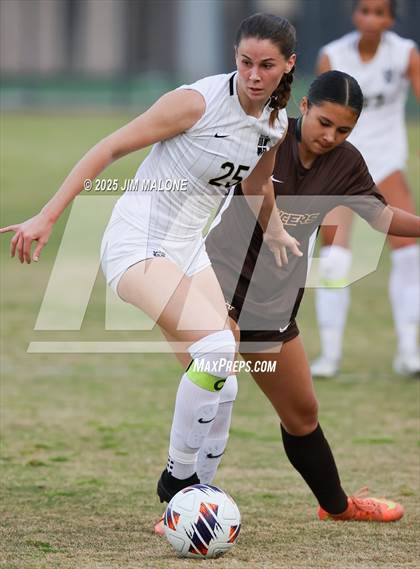 Thumbnail 1 in Archbishop Mitty vs. Saint Francis (CIFCCS D1 Championship) photogallery.