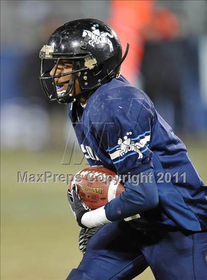 Thumbnail 2 in Ansonia vs. St. Joseph (CIAC Class S Final) photogallery.