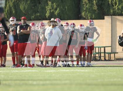 Thumbnail 3 in Notre Dame (SO) @ Orange Lutheran photogallery.