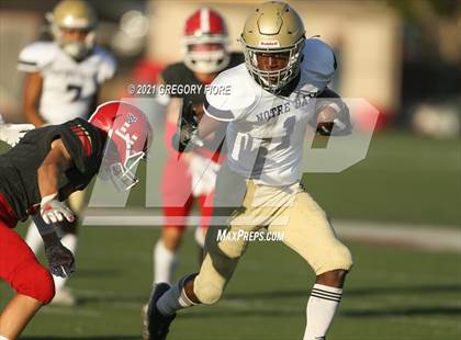 Thumbnail 3 in Notre Dame (SO) @ Orange Lutheran photogallery.