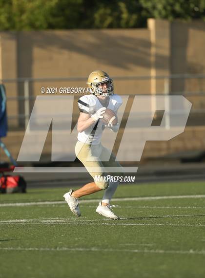 Thumbnail 2 in Notre Dame (SO) @ Orange Lutheran photogallery.