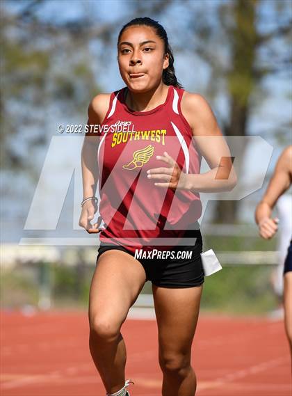Thumbnail 1 in Elmer Runge Invitational photogallery.