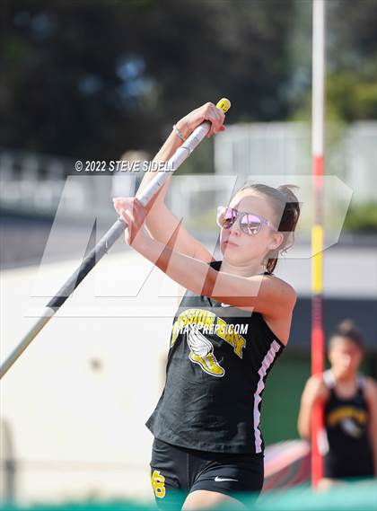 Thumbnail 2 in Elmer Runge Invitational photogallery.