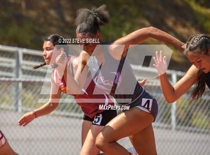 Thumbnail 1 in Elmer Runge Invitational photogallery.