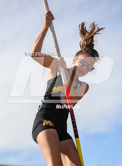 Thumbnail 3 in Elmer Runge Invitational photogallery.
