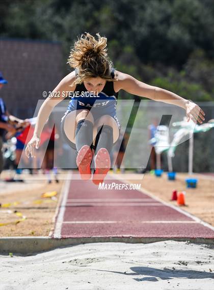 Thumbnail 1 in Elmer Runge Invitational photogallery.