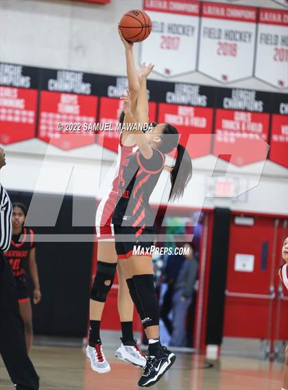 Thumbnail 3 in   Redondo Union @ Harvard-Westlake (Harvard-Westlake Invitational Classic) photogallery.