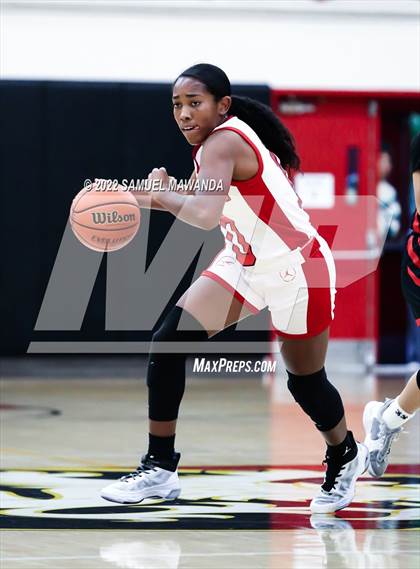 Thumbnail 2 in   Redondo Union @ Harvard-Westlake (Harvard-Westlake Invitational Classic) photogallery.