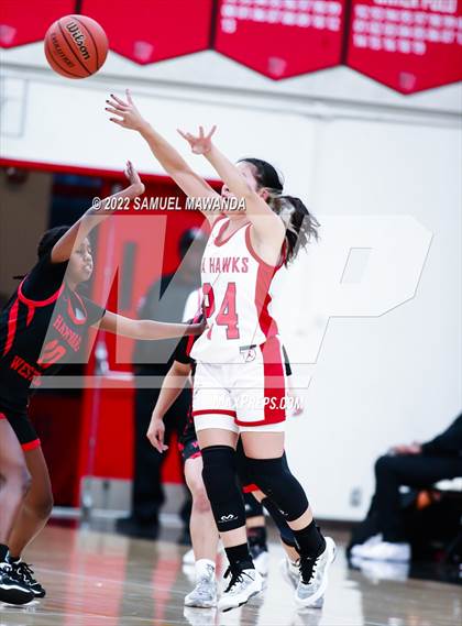 Thumbnail 1 in   Redondo Union @ Harvard-Westlake (Harvard-Westlake Invitational Classic) photogallery.