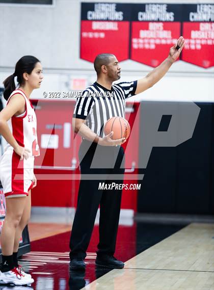 Thumbnail 2 in   Redondo Union @ Harvard-Westlake (Harvard-Westlake Invitational Classic) photogallery.