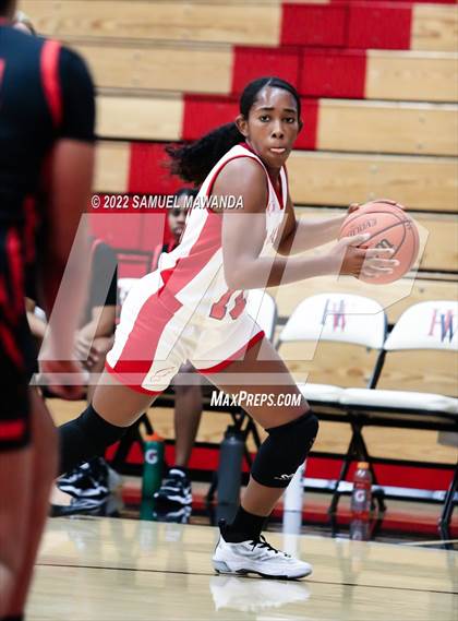 Thumbnail 3 in   Redondo Union @ Harvard-Westlake (Harvard-Westlake Invitational Classic) photogallery.