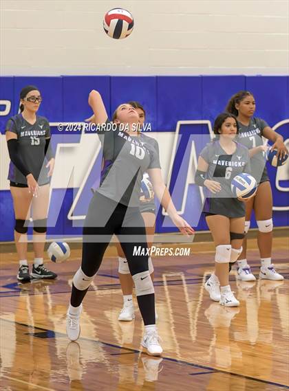 Thumbnail 2 in Morton Ranch vs Cypress Lakes (KISD/CFISD Tournament) photogallery.