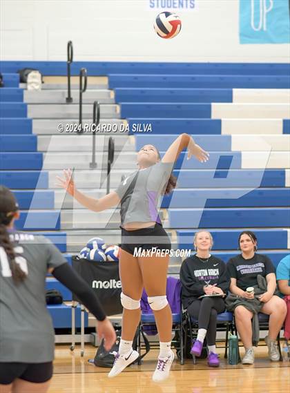 Thumbnail 2 in Morton Ranch vs Cypress Lakes (KISD/CFISD Tournament) photogallery.