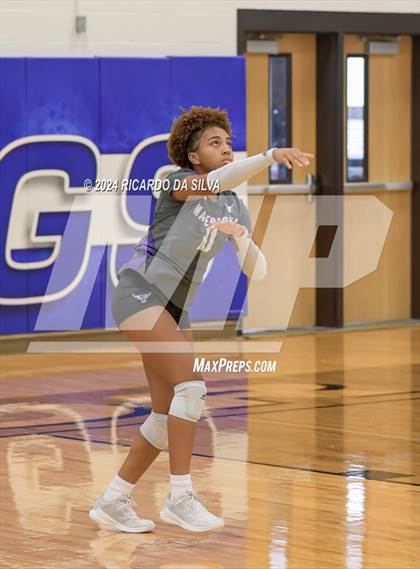 Thumbnail 3 in Morton Ranch vs Cypress Lakes (KISD/CFISD Tournament) photogallery.