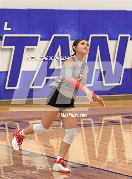 Thumbnail 2 in Morton Ranch vs Cypress Lakes (KISD/CFISD Tournament) photogallery.