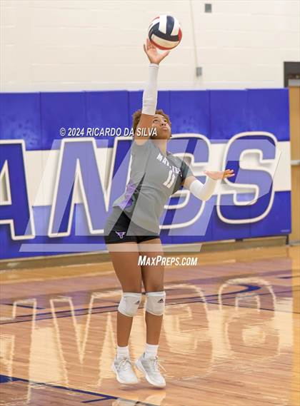 Thumbnail 2 in Morton Ranch vs Cypress Lakes (KISD/CFISD Tournament) photogallery.