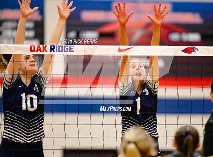 Thumbnail 3 in College Park @ Oak Ridge photogallery.