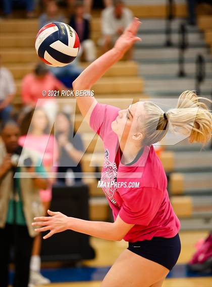 Thumbnail 3 in College Park @ Oak Ridge photogallery.