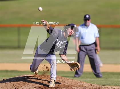 Thumbnail 3 in Burke Catholic @ Marlboro Central photogallery.