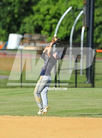 Thumbnail 1 in Burke Catholic @ Marlboro Central photogallery.