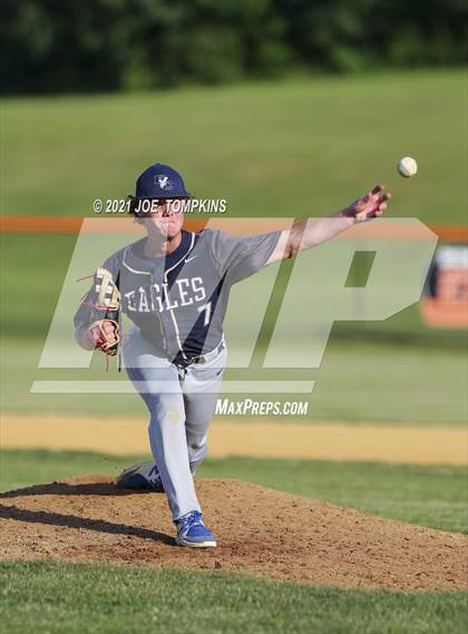 Thumbnail 2 in Burke Catholic @ Marlboro Central photogallery.