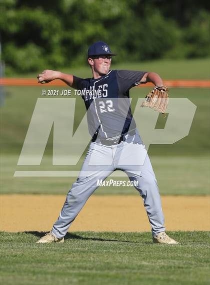 Thumbnail 2 in Burke Catholic @ Marlboro Central photogallery.