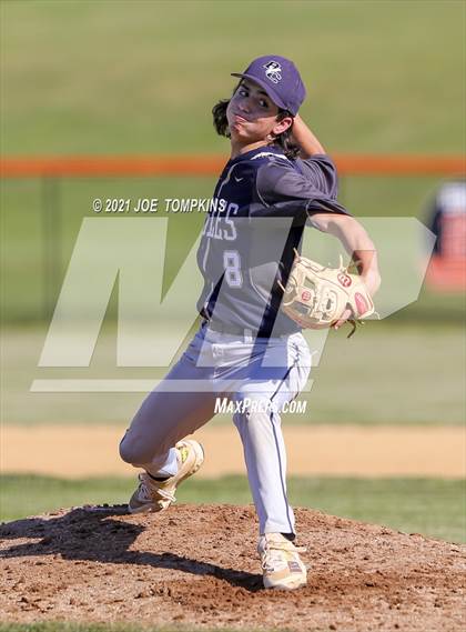 Thumbnail 2 in Burke Catholic @ Marlboro Central photogallery.