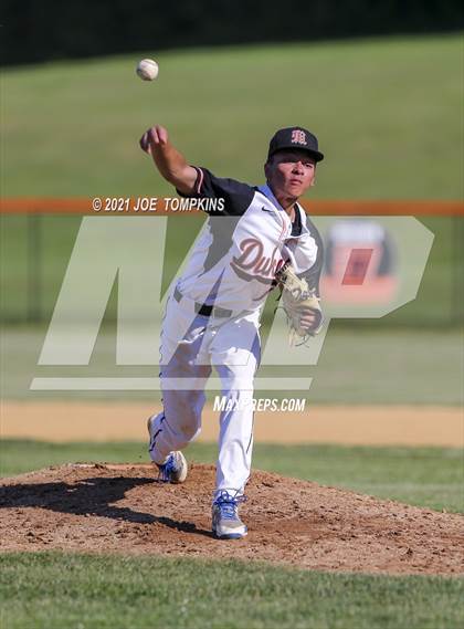 Thumbnail 1 in Burke Catholic @ Marlboro Central photogallery.