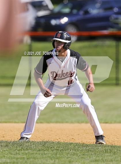 Thumbnail 2 in Burke Catholic @ Marlboro Central photogallery.