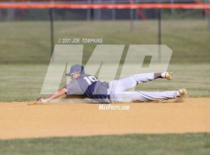 Thumbnail 2 in Burke Catholic @ Marlboro Central photogallery.