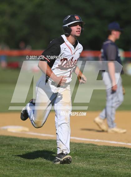 Thumbnail 2 in Burke Catholic @ Marlboro Central photogallery.