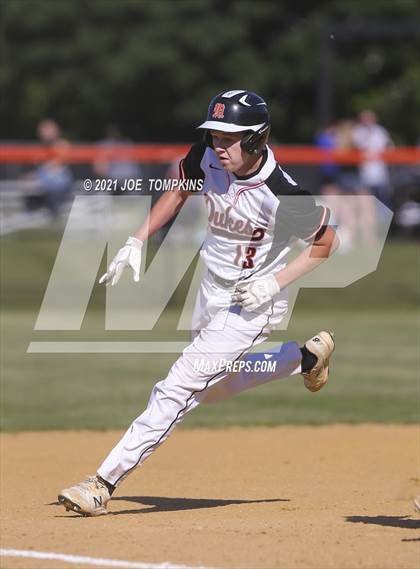 Thumbnail 2 in Burke Catholic @ Marlboro Central photogallery.