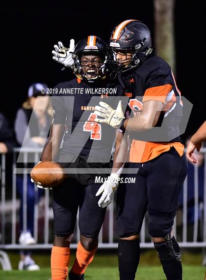 Thumbnail 3 in Mandarin vs. Seminole (FHSAA 8A Regional Quarterfinal)  photogallery.