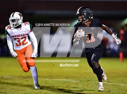 Thumbnail 3 in Mandarin vs. Seminole (FHSAA 8A Regional Quarterfinal)  photogallery.