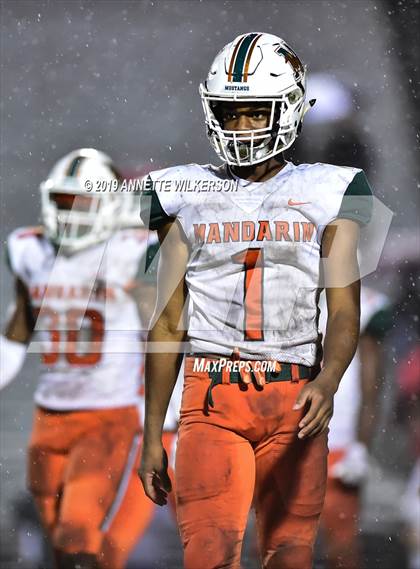 Thumbnail 3 in Mandarin vs. Seminole (FHSAA 8A Regional Quarterfinal)  photogallery.
