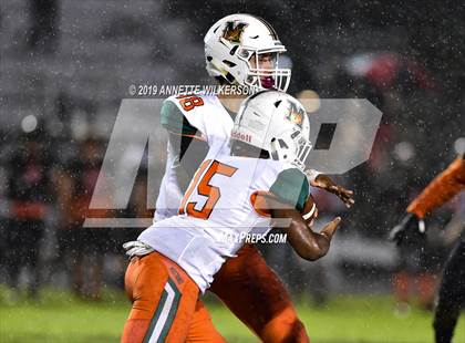 Thumbnail 3 in Mandarin vs. Seminole (FHSAA 8A Regional Quarterfinal)  photogallery.