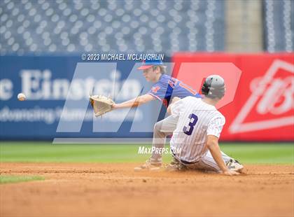 Thumbnail 1 in Queens Metro vs Hunter College (NYC PSAL AA Final) photogallery.