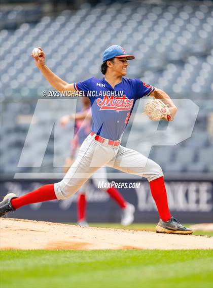 Thumbnail 3 in Queens Metro vs Hunter College (NYC PSAL AA Final) photogallery.