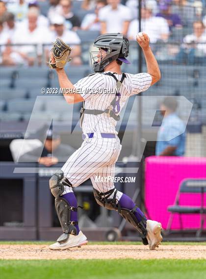 Thumbnail 2 in Queens Metro vs Hunter College (NYC PSAL AA Final) photogallery.
