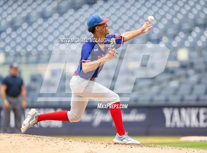 Thumbnail 2 in Queens Metro vs Hunter College (NYC PSAL AA Final) photogallery.