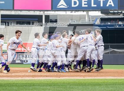 Thumbnail 2 in Queens Metro vs Hunter College (NYC PSAL AA Final) photogallery.