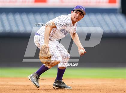 Thumbnail 1 in Queens Metro vs Hunter College (NYC PSAL AA Final) photogallery.