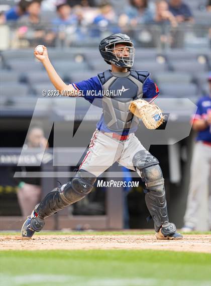 Thumbnail 3 in Queens Metro vs Hunter College (NYC PSAL AA Final) photogallery.