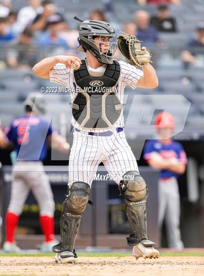 Thumbnail 2 in Queens Metro vs Hunter College (NYC PSAL AA Final) photogallery.