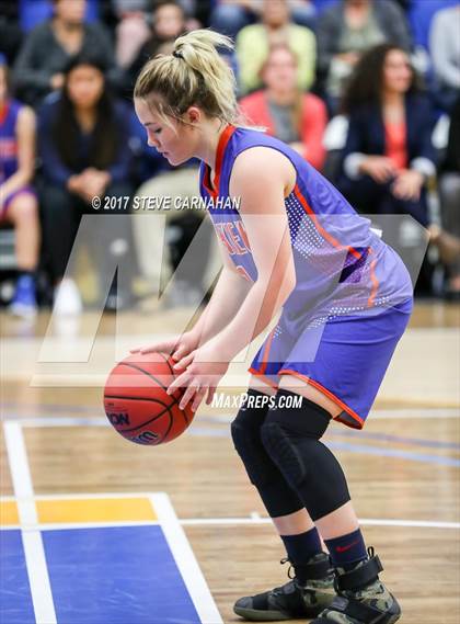 Thumbnail 2 in Timpview vs Highland (UHSAA 1st Round) photogallery.